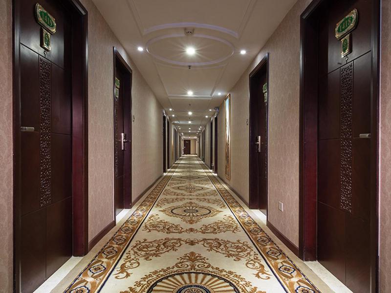 Vienna Hotel Guangzhou Shaheding Metro Station Ngoại thất bức ảnh