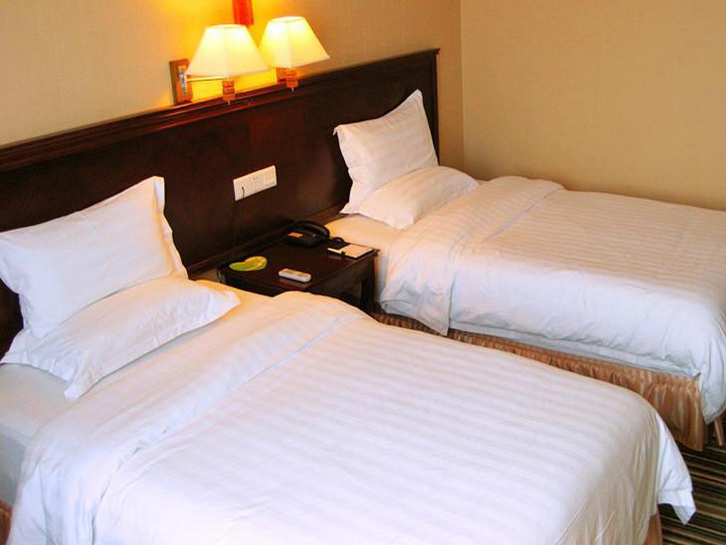 Vienna Hotel Guangzhou Shaheding Metro Station Ngoại thất bức ảnh