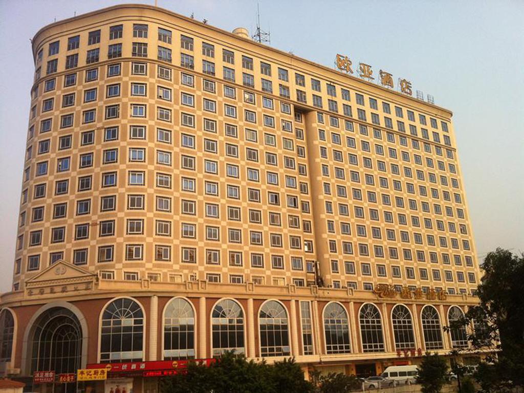 Vienna Hotel Guangzhou Shaheding Metro Station Ngoại thất bức ảnh