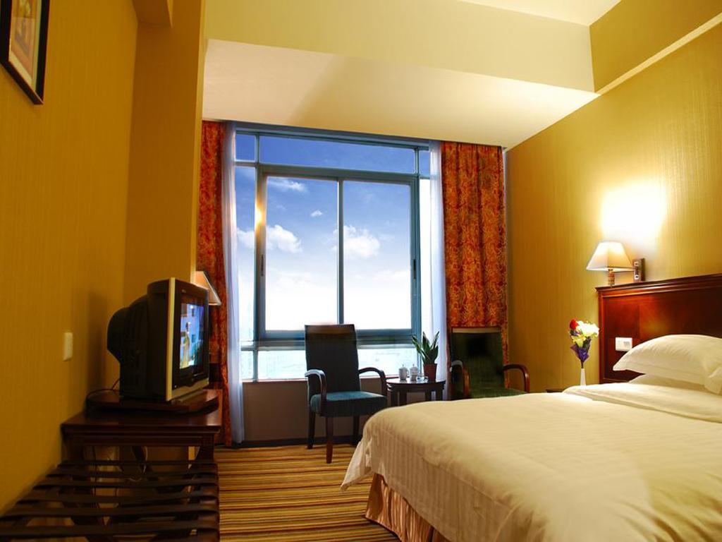 Vienna Hotel Guangzhou Shaheding Metro Station Phòng bức ảnh
